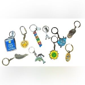 Ten Travel KeyChains (Used - Good Condition) 🌴🐬✨